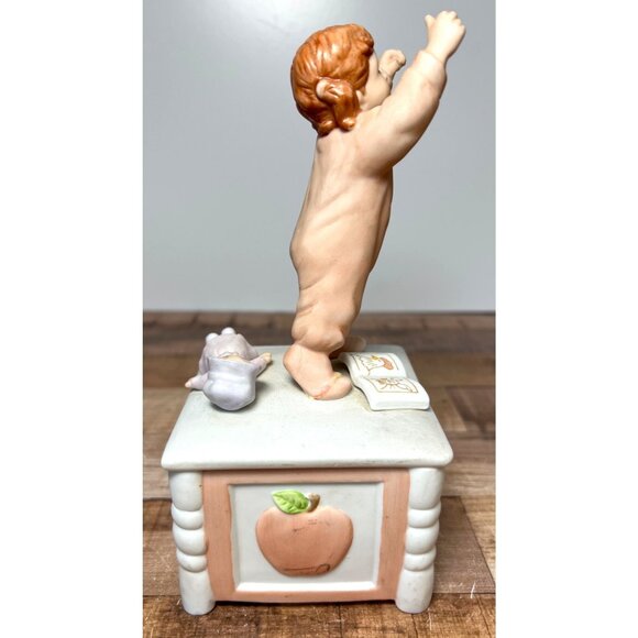 Vintage Luigi Ricciardi Porcelain Music Box Figurine Child & Doll - Picture 2 of 13